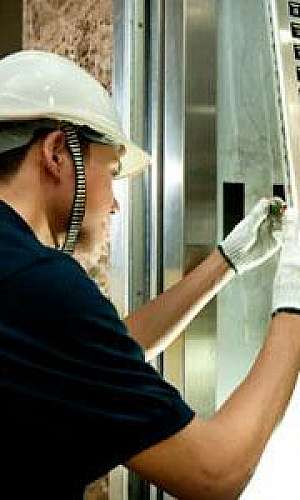 Empresa de reparo em elevador em SP Empresa de reparo em elevador em SP